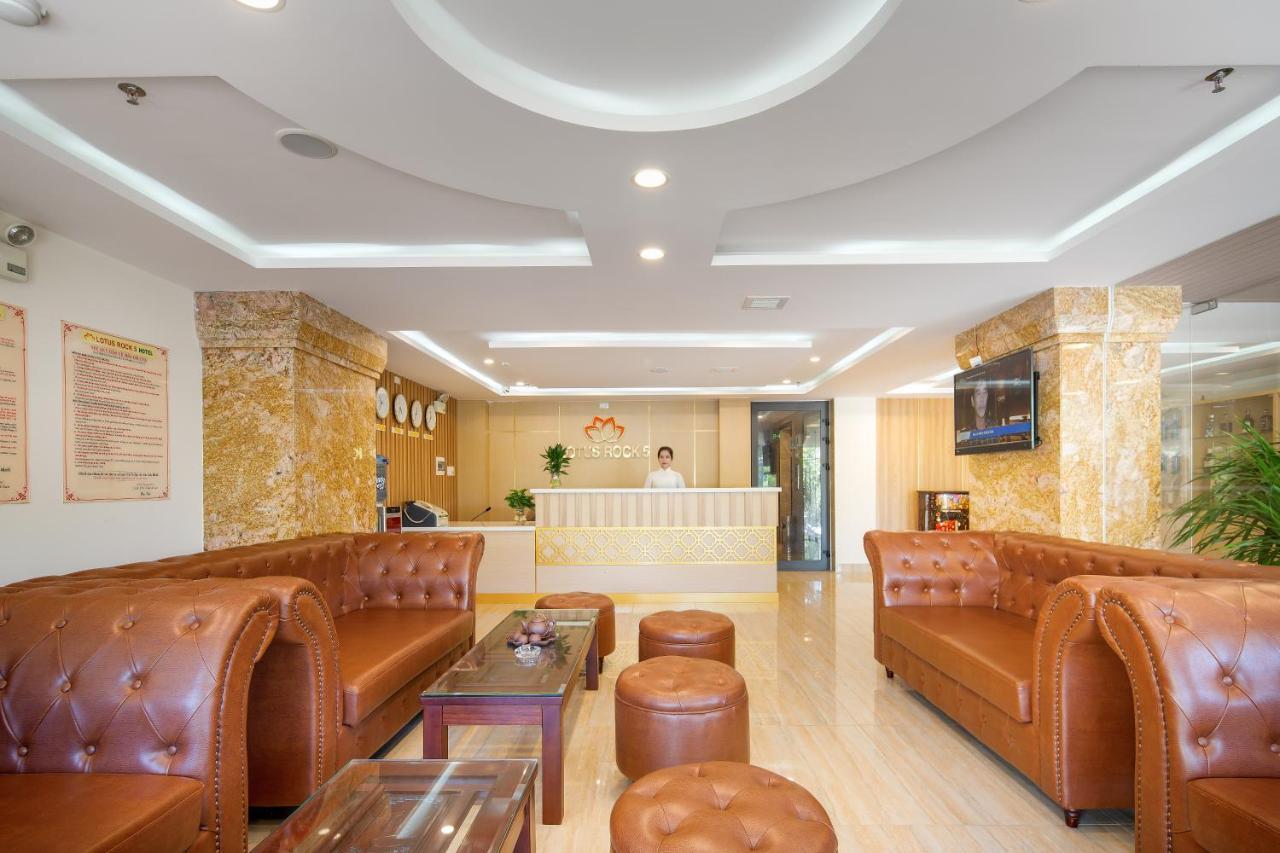 Lotus Rock 05 Hotel Дананг Екстер'єр фото