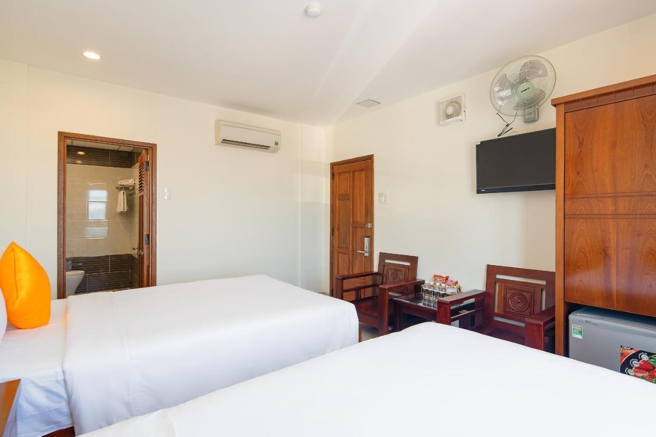 Lotus Rock 05 Hotel Дананг Екстер'єр фото