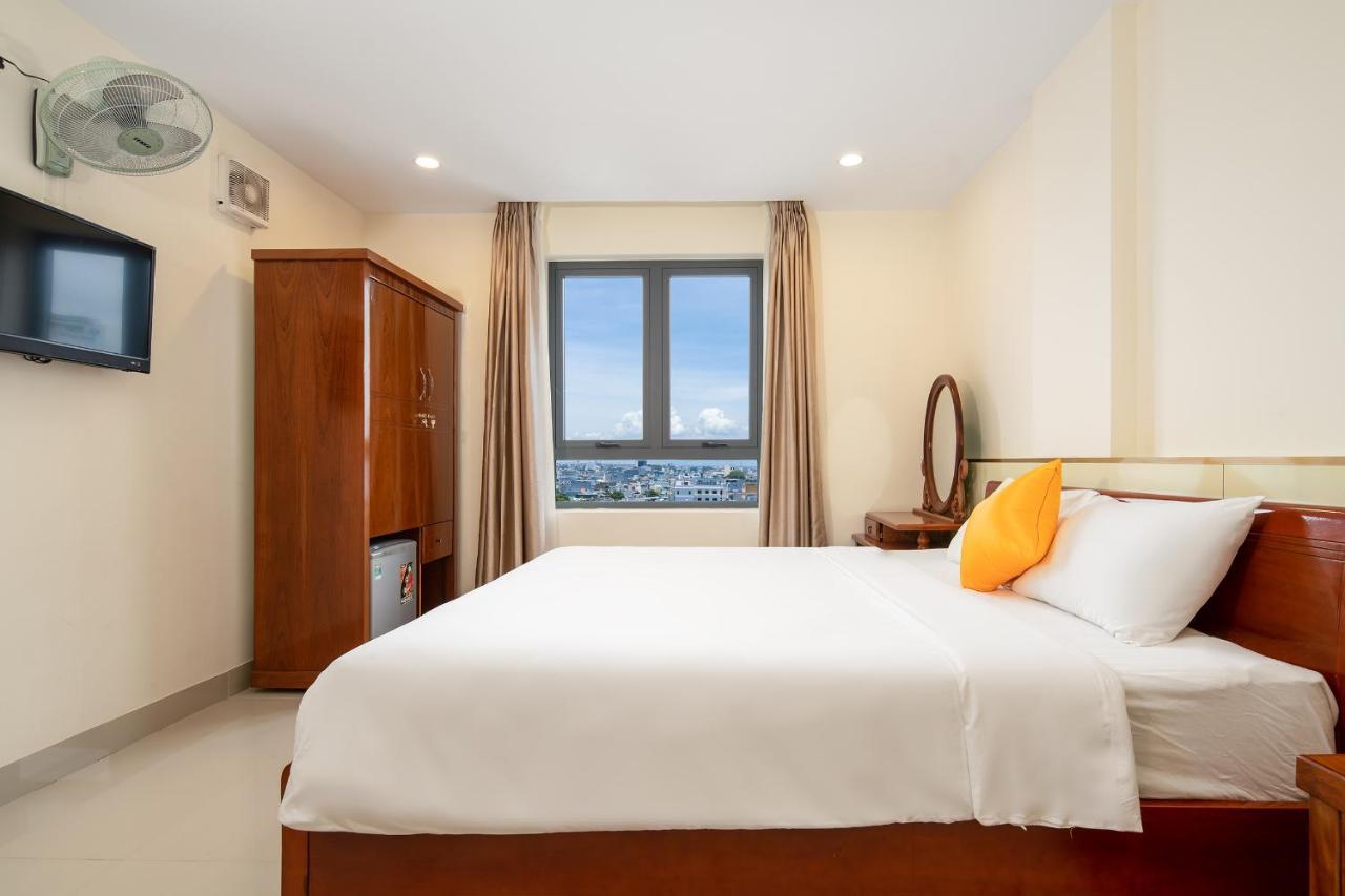 Lotus Rock 05 Hotel Дананг Екстер'єр фото