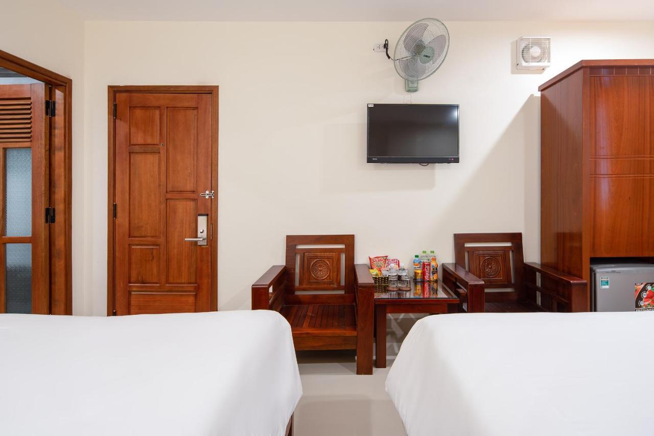 Lotus Rock 05 Hotel Дананг Екстер'єр фото